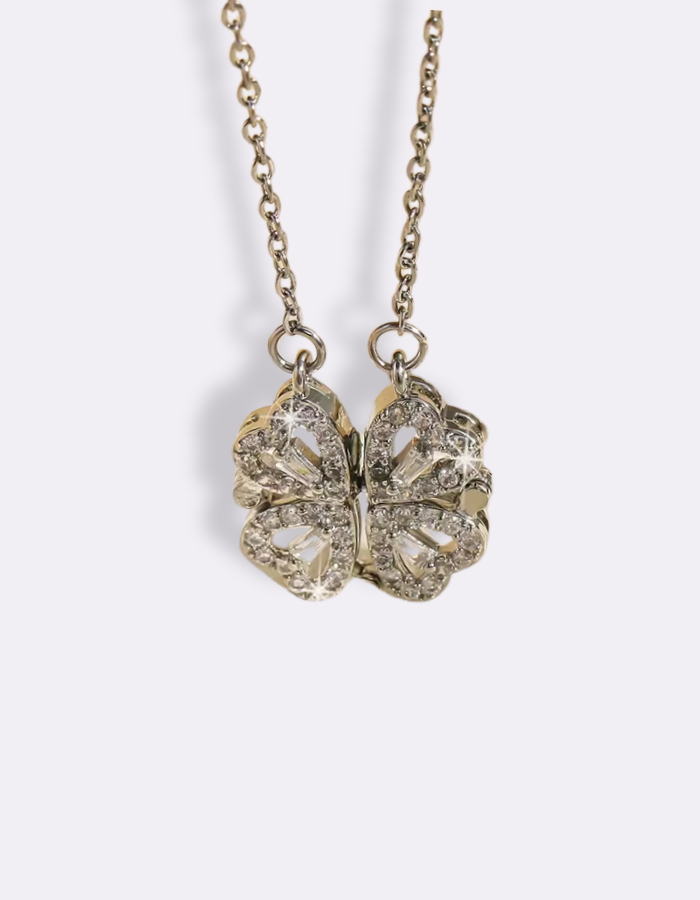 Quatre Fleurs Necklace